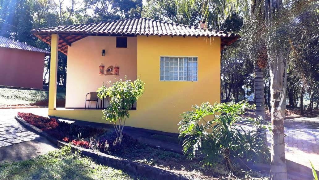 Pousada Encanto Da Mata - Ecologica Caconde Esterno foto
