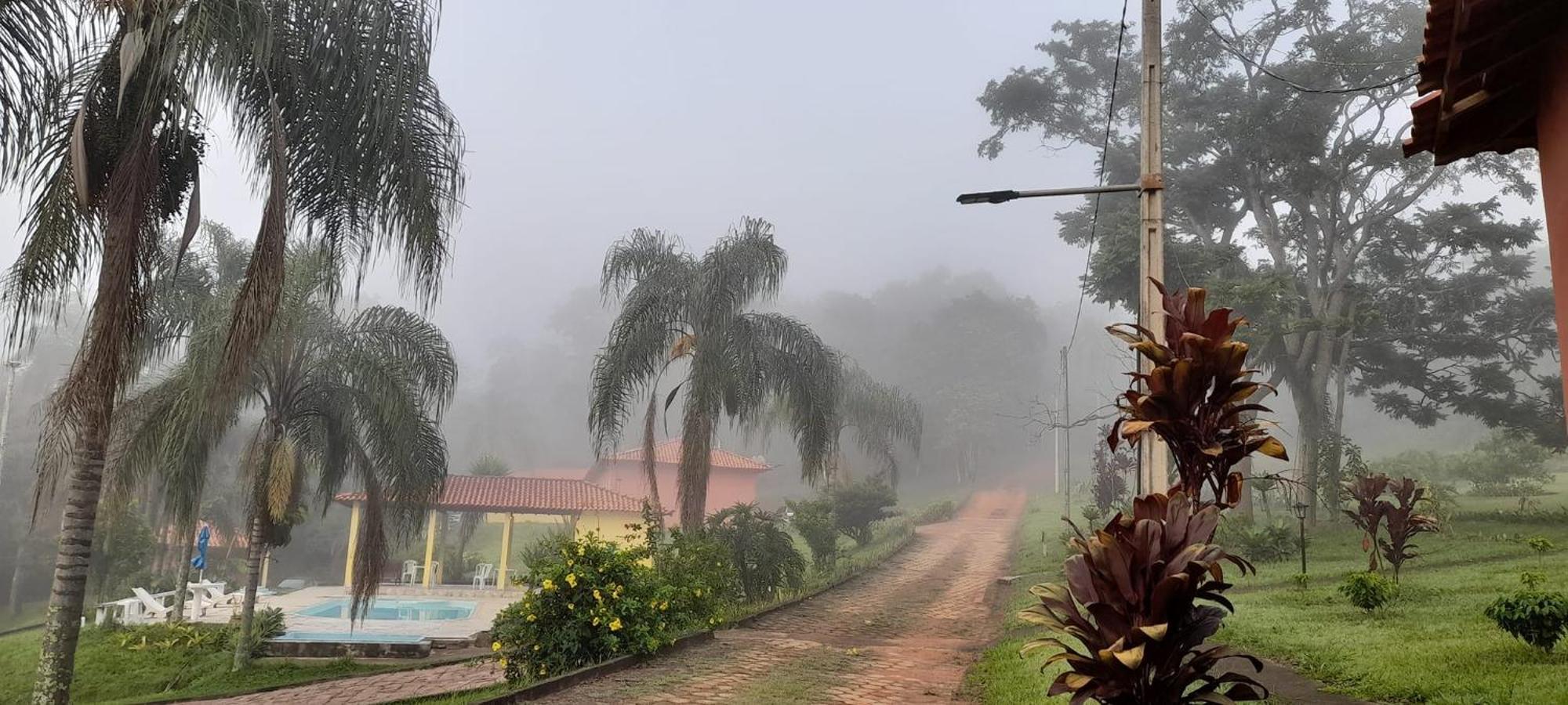 Pousada Encanto Da Mata - Ecologica Caconde Esterno foto